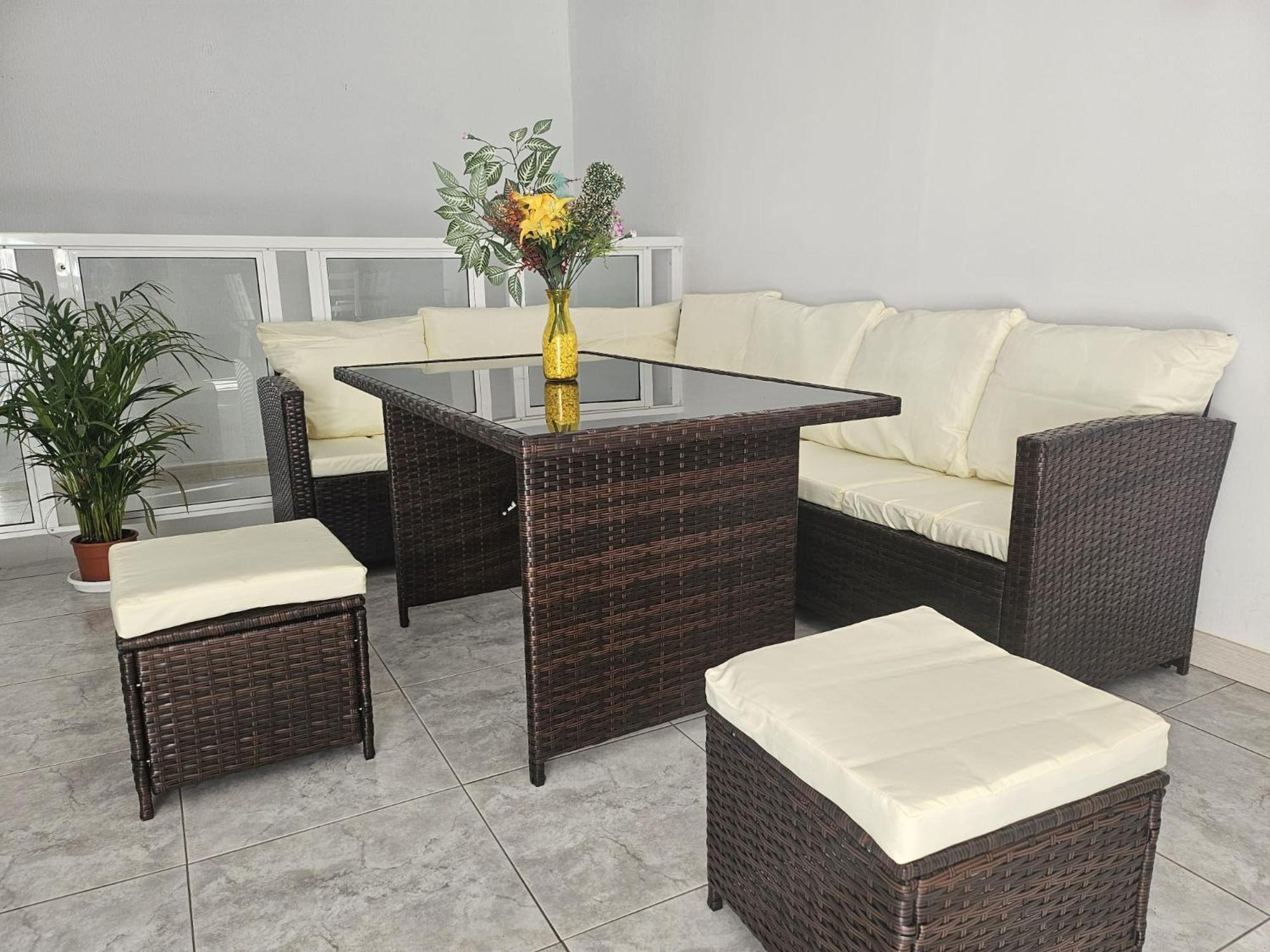 Corralejo Coliving By Amazzzing Travel Hostel Exterior photo